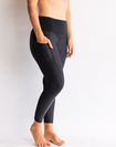 Maternity Leggings - Classic 7/8 Length w Pockets Black